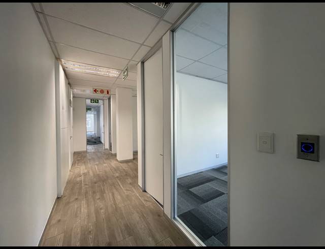 322M² OFFICE TO LET IN SANDTON CENTRAL